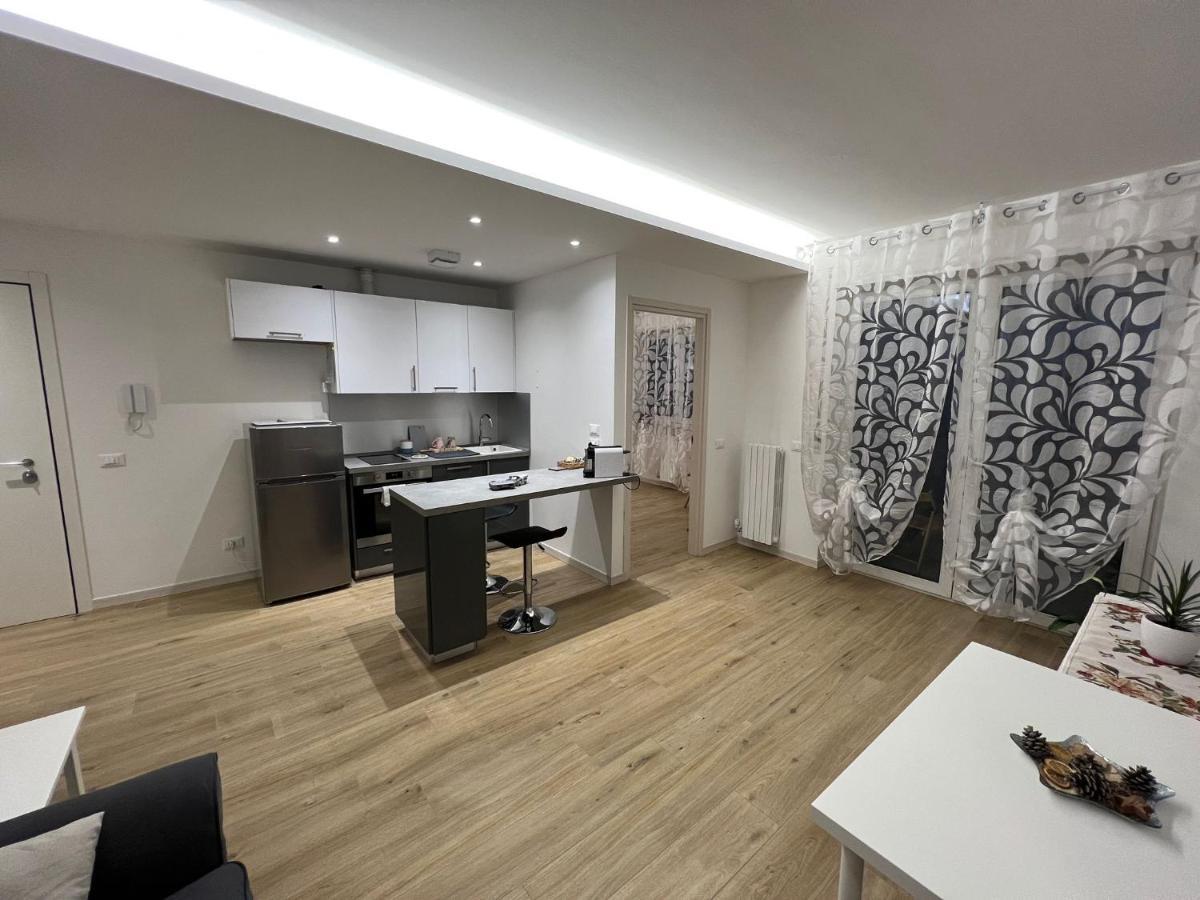 Appartamento Con Due Camere Da Letto E Free Park Βερόνα Εξωτερικό φωτογραφία