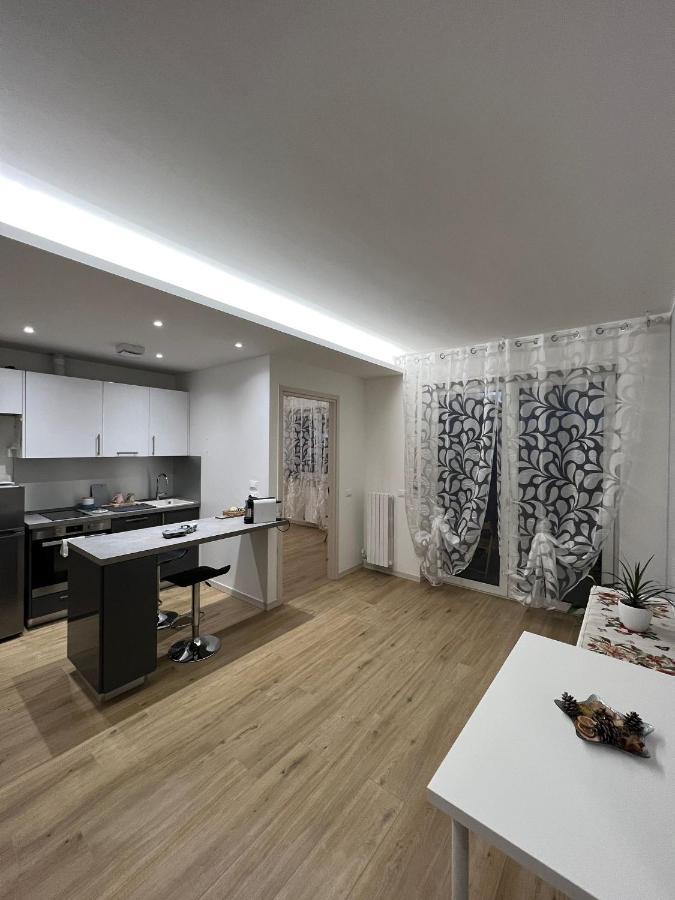 Appartamento Con Due Camere Da Letto E Free Park Βερόνα Εξωτερικό φωτογραφία